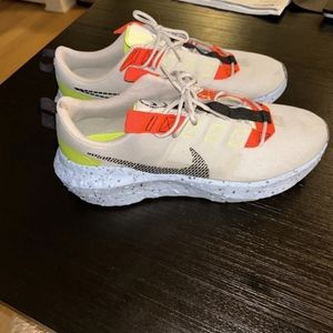 Nike Crater Impact Black/Bright Crimson/Chambray Blue/Light Bone/Stone 2021.